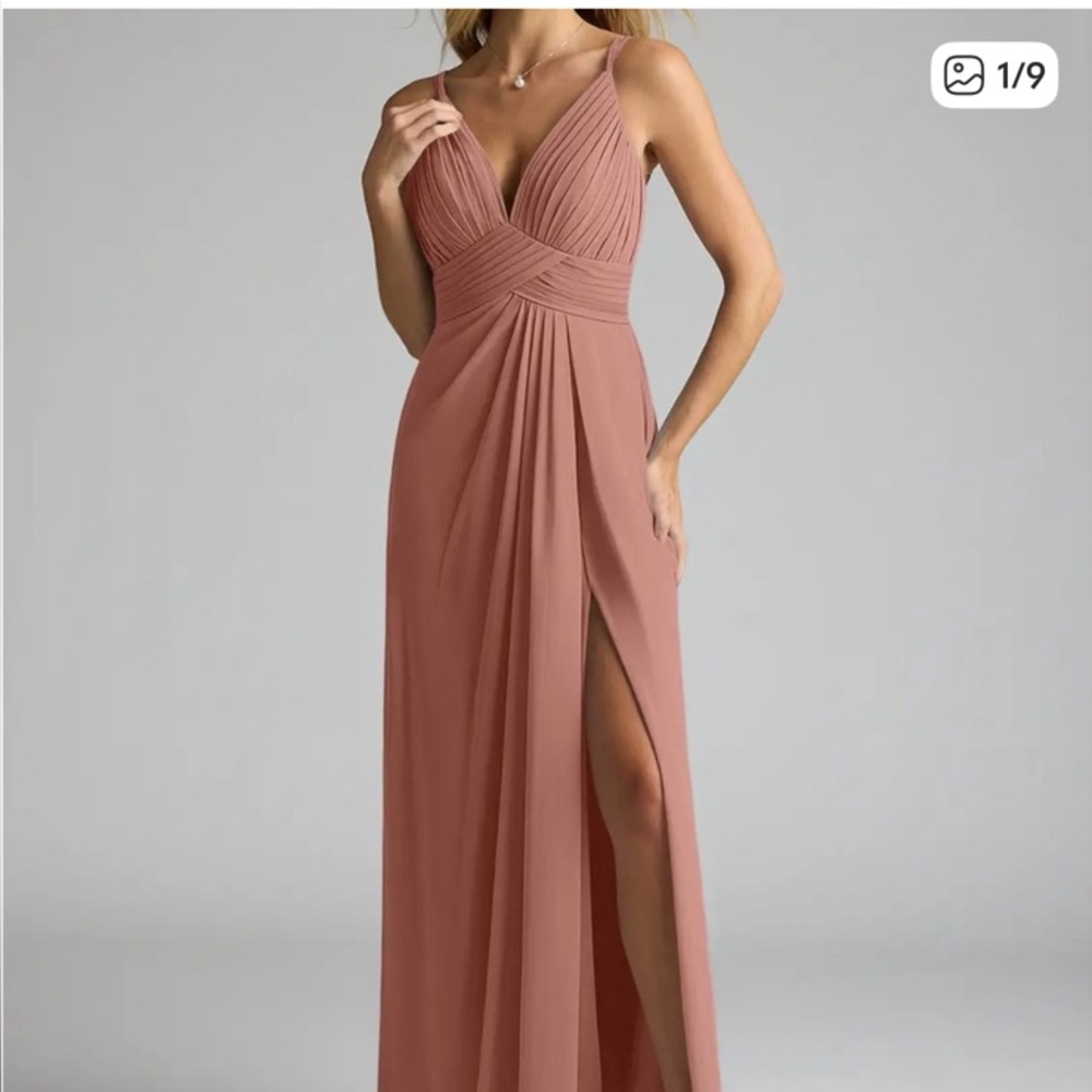 AZAZIE MAREN ALLURE Cedar Rose A-Line
V-Neck Lace Chiffon Dress A6